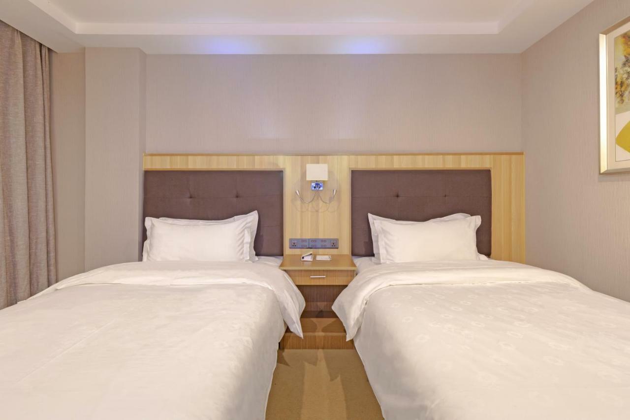 Echarm Hongqiao 2*